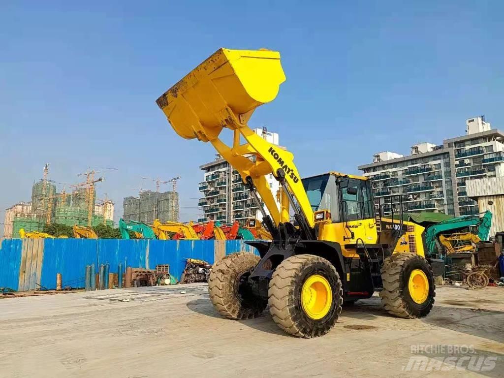 Komatsu WA 380-6 Kolesové nakladače