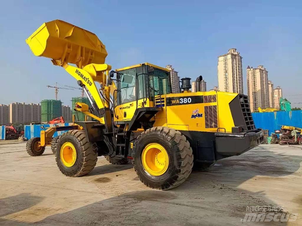 Komatsu WA 380-6 Kolesové nakladače