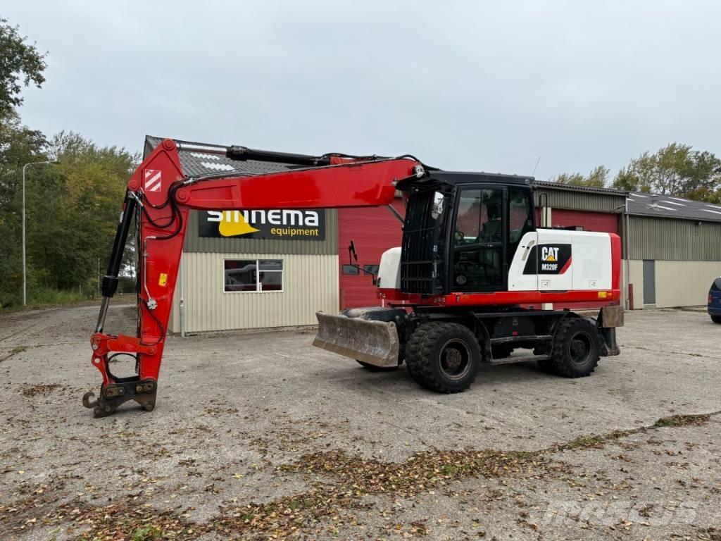 CAT M320F Kolesové rýpadlá
