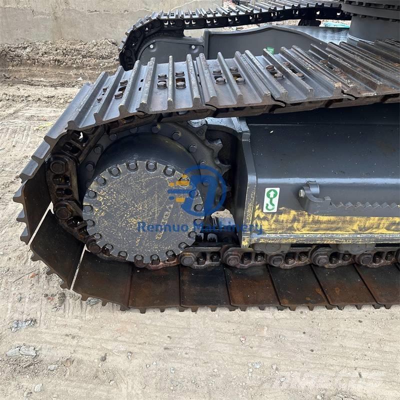 Volvo EC 240 Pásové rýpadlá