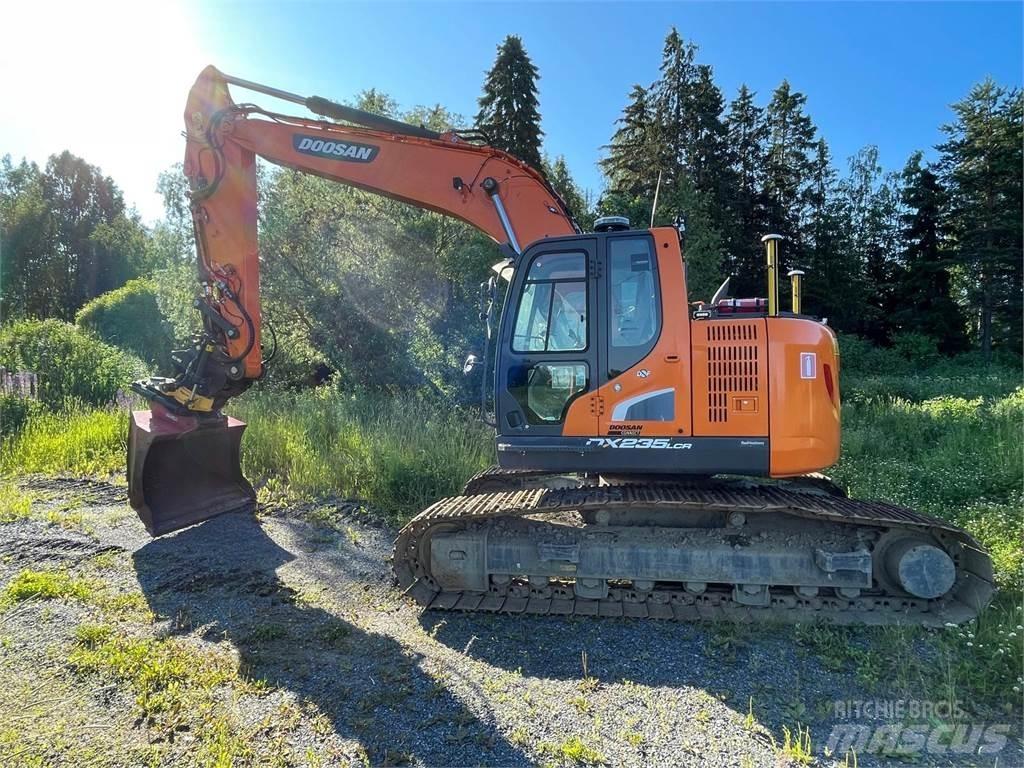 Doosan DX235 LRC Pásové rýpadlá