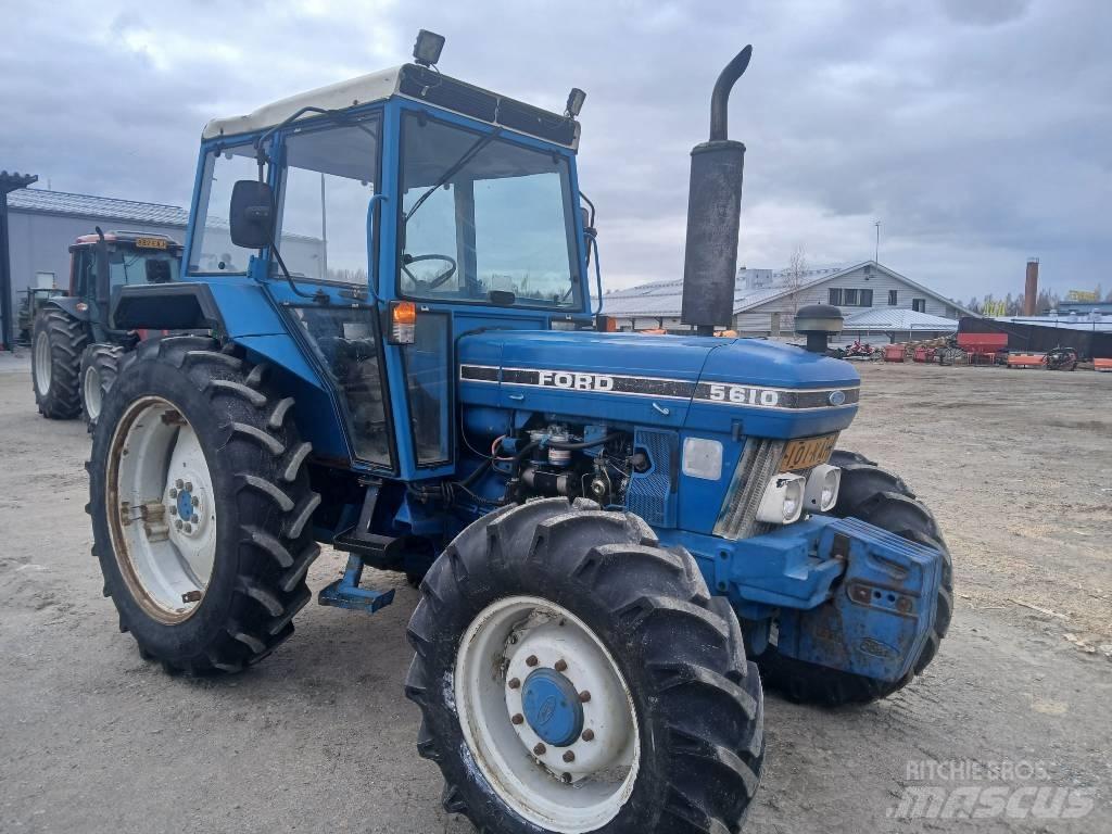 Ford 5610 Farmal Traktory