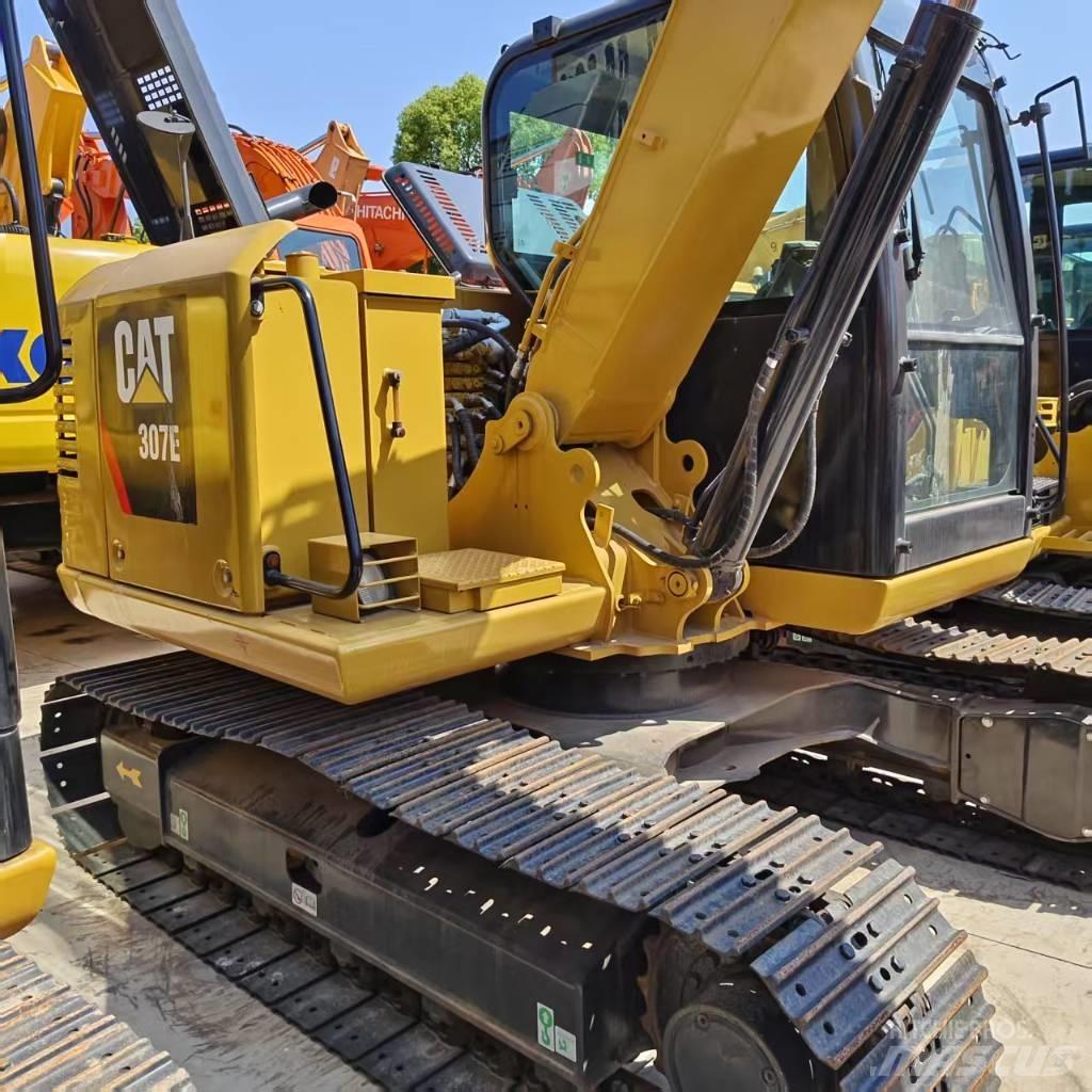 CAT 307 E Pásové rýpadlá