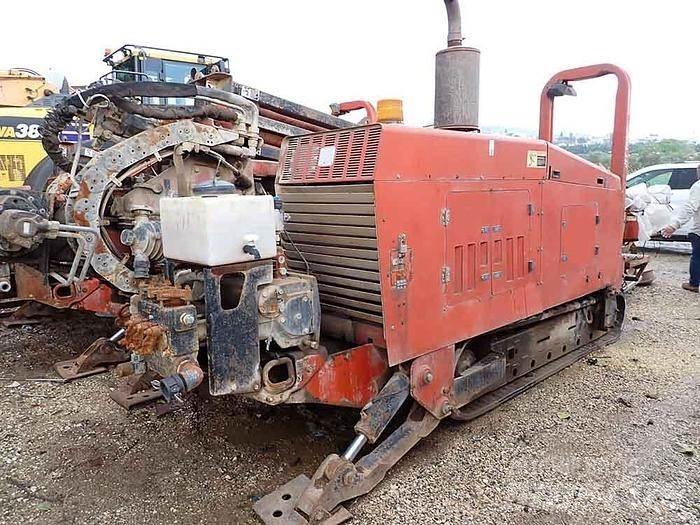Ditch Witch JT4020 Povrchové vrtné súpravy