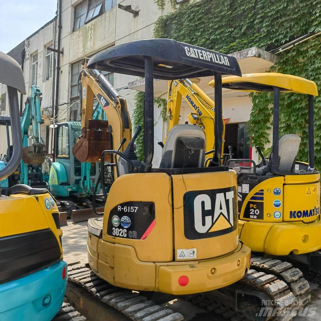CAT 302 Mini rýpadlá < 7t