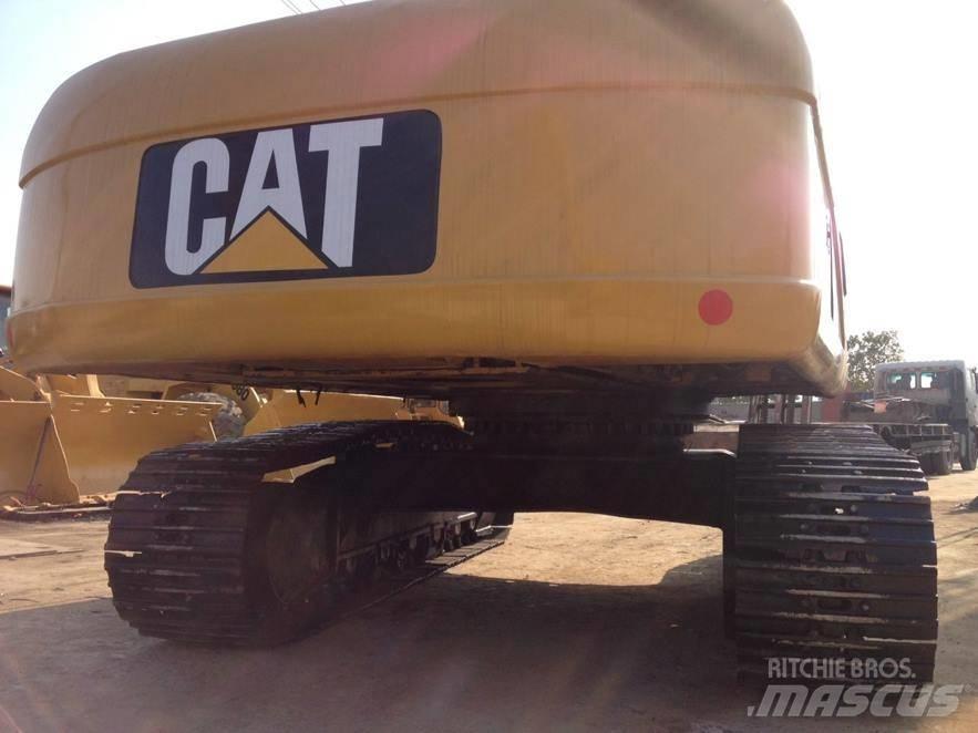 CAT 325 D L Pásové rýpadlá