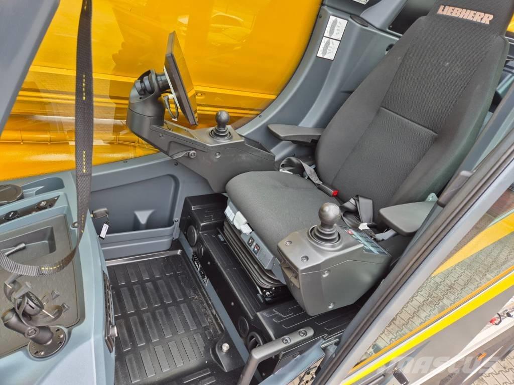 Liebherr LTM1300-6.4 Univerzálne terénne žeriavy