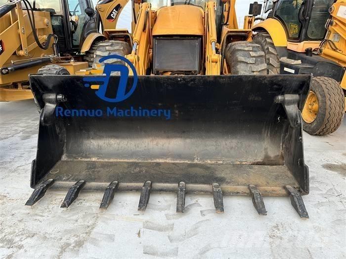 JCB 3 CX Rýpadlo-nakladače