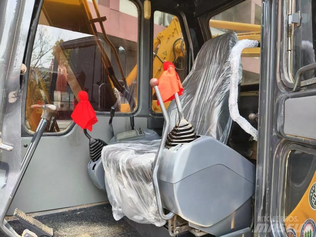 Komatsu PC 60 Pásové rýpadlá