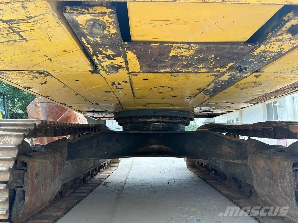 Komatsu PC 400-7 Pásové rýpadlá