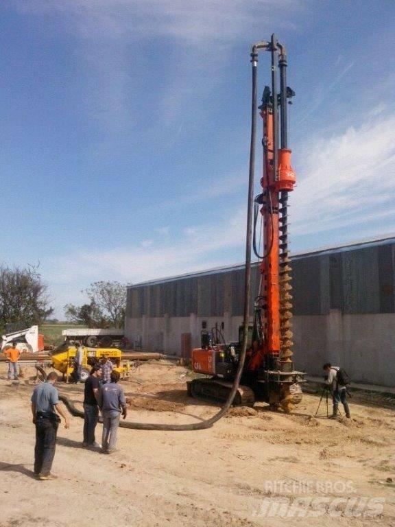 Tescar CF6 CFA Pilierovej žeriav