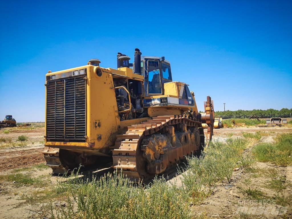 Komatsu D 475 A-1 Pásové dozéry