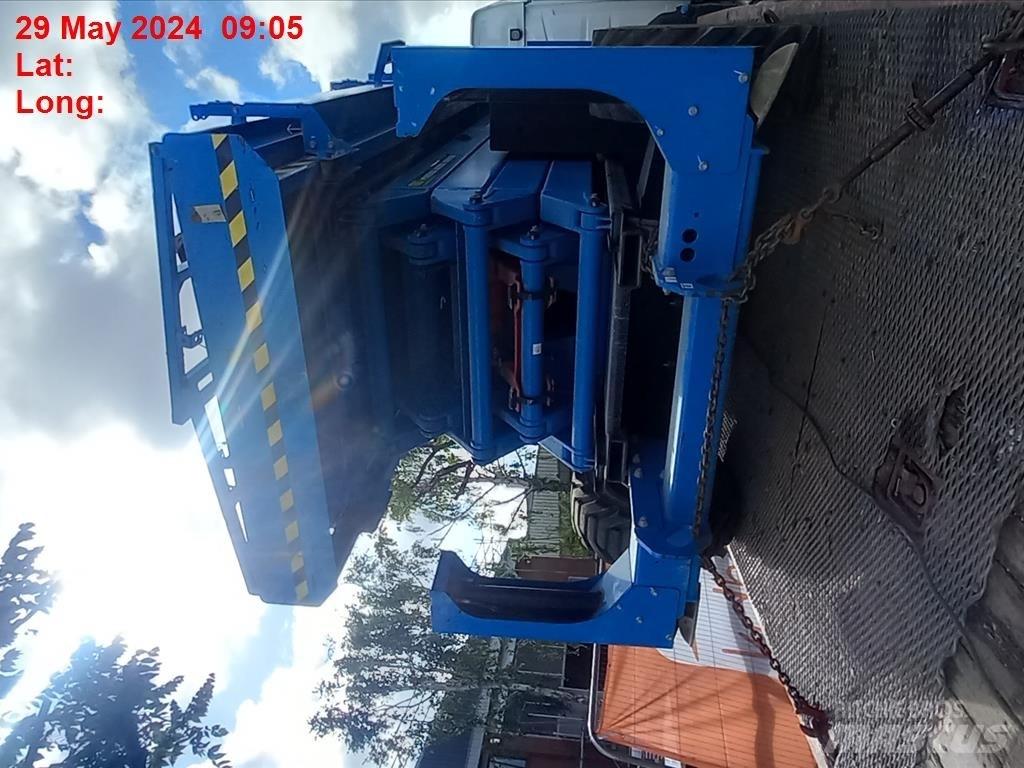 Genie GS 4390 Nožnicové zdvíhacie plošiny