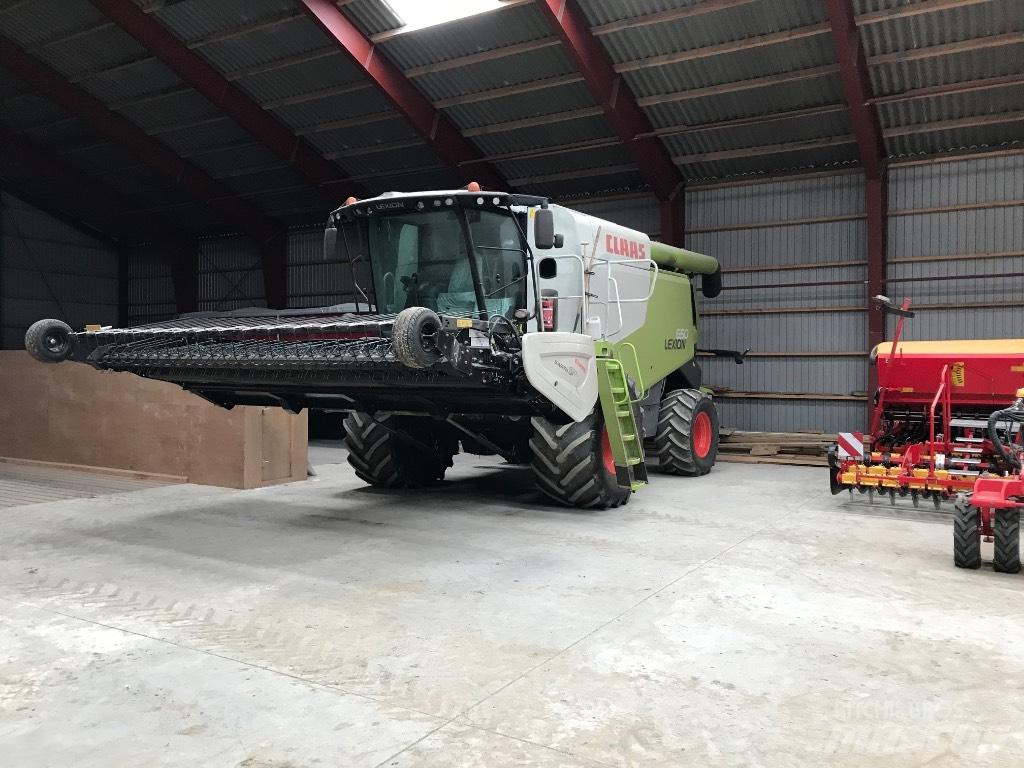 CLAAS Lexion 650 Kombinované zberacie stroje