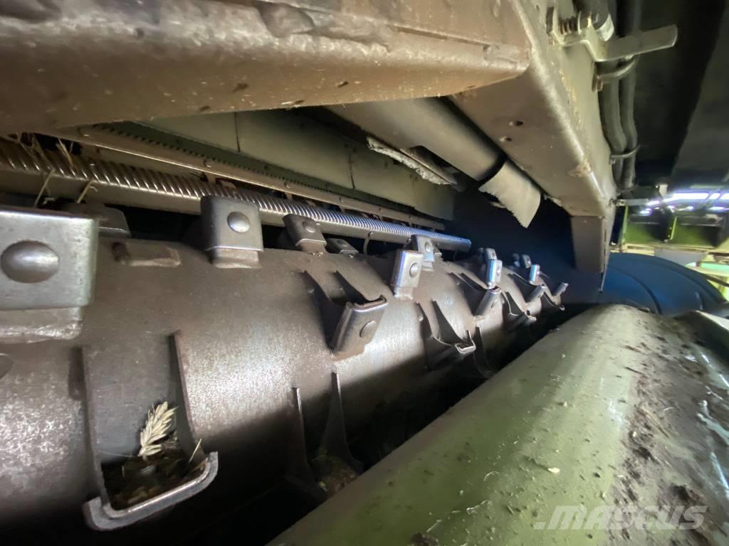 CLAAS Lexion 670 Kombinované zberacie stroje