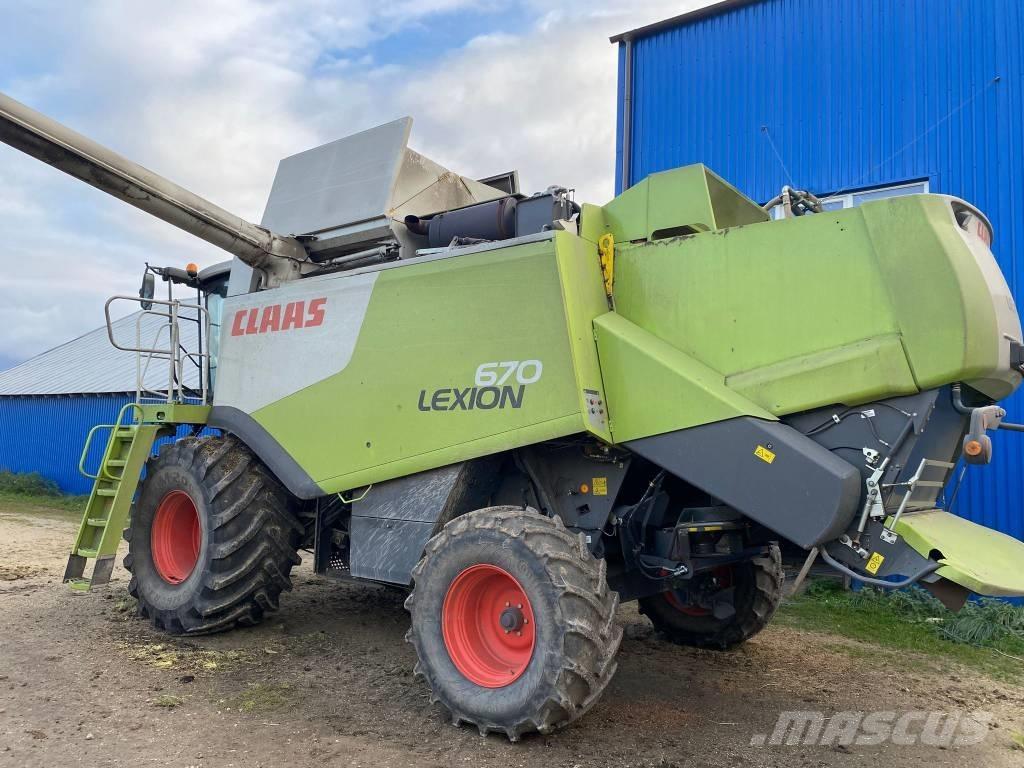 CLAAS Lexion 670 Kombinované zberacie stroje