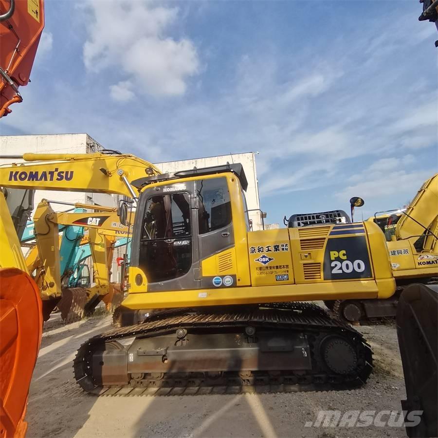 Komatsu pc200-8 Pásové rýpadlá