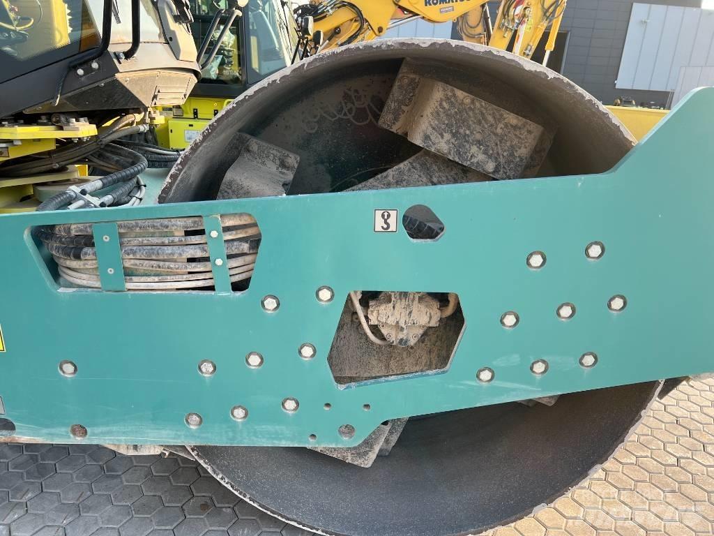 Ammann ARS 130 Pneumatikové valce