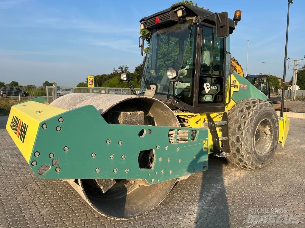Ammann ARS 130 Pneumatikové valce