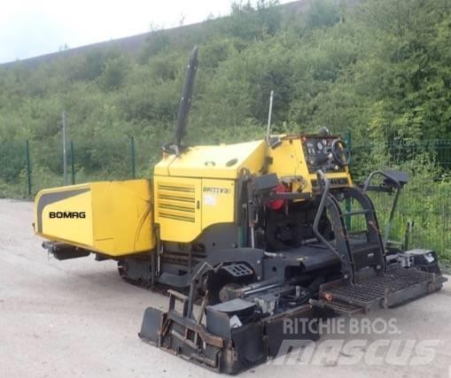 Bomag BF 223 C Finišéry