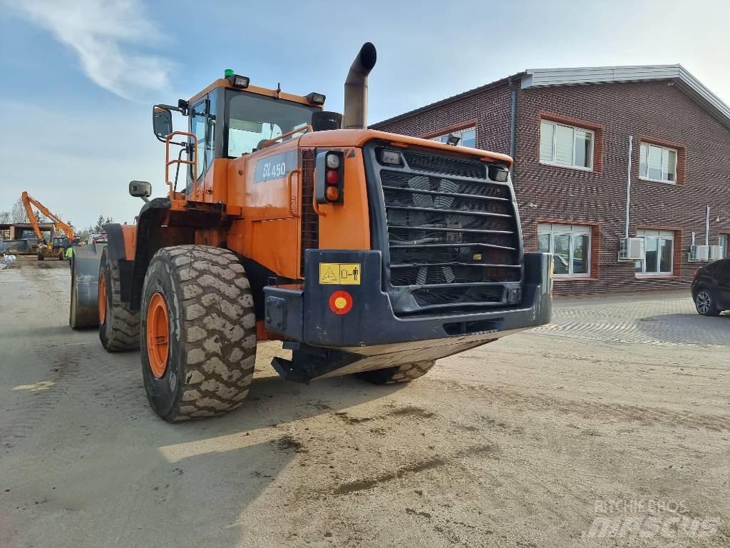 Doosan DL 450 Kolesové nakladače