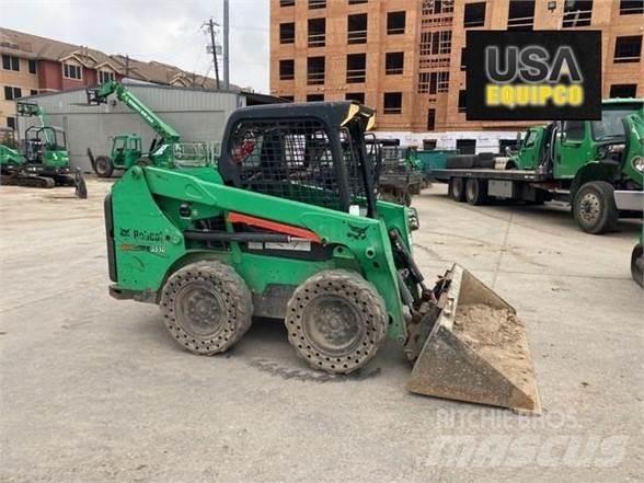 Bobcat S510 Šmykom riadené nakladače