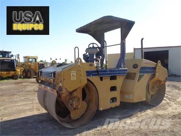 CAT CB-534D Ťahačové valce
