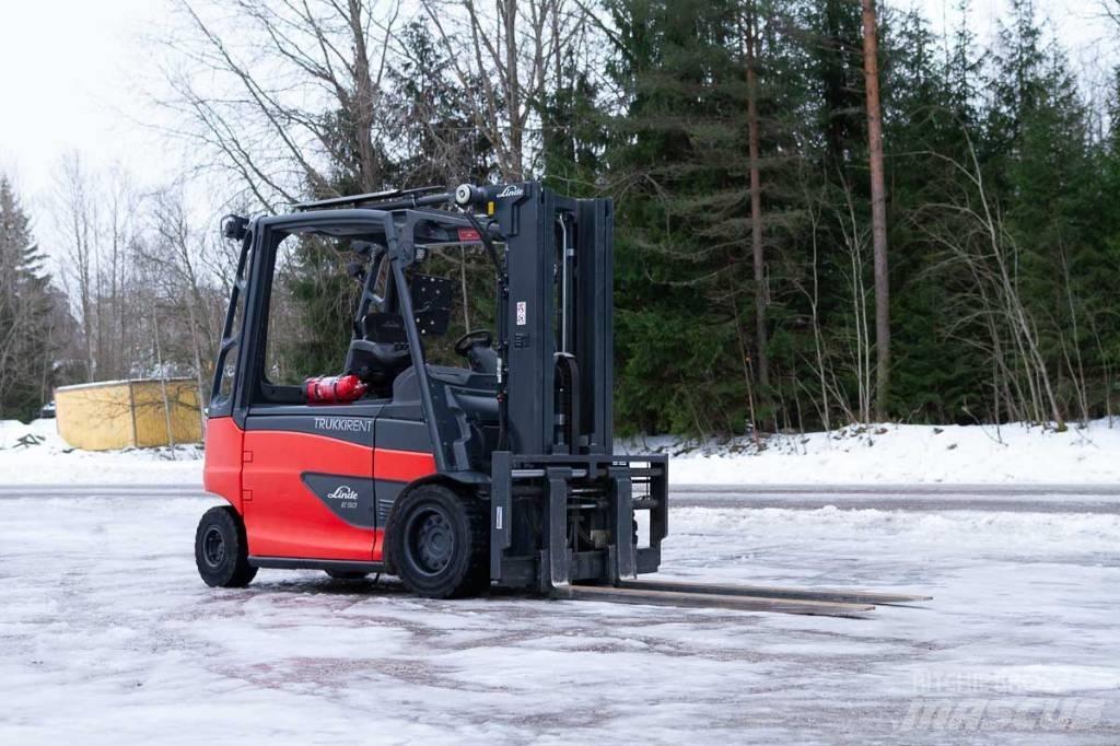 Linde E 50 Akumulátorové vozíky