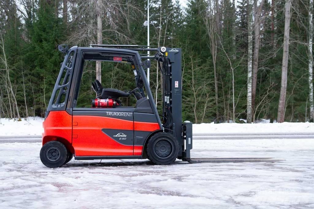 Linde E 50 Akumulátorové vozíky