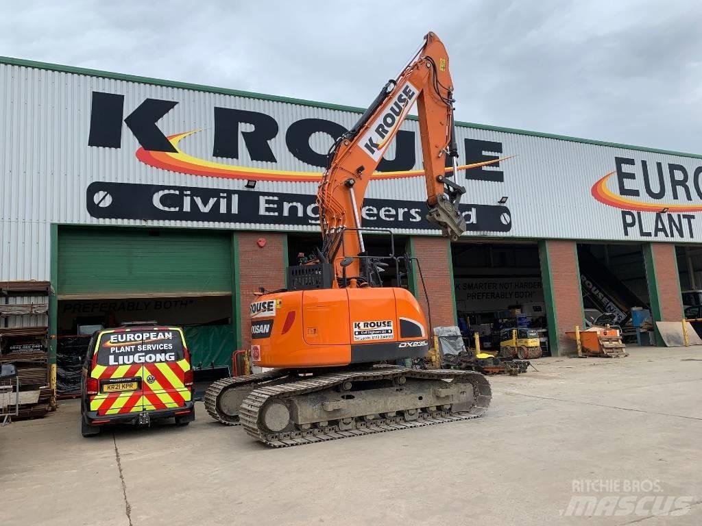 Doosan DX 235 LCR-5 Pásové rýpadlá