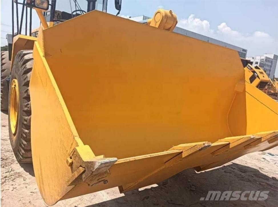 Komatsu WA 470 Kolesové nakladače