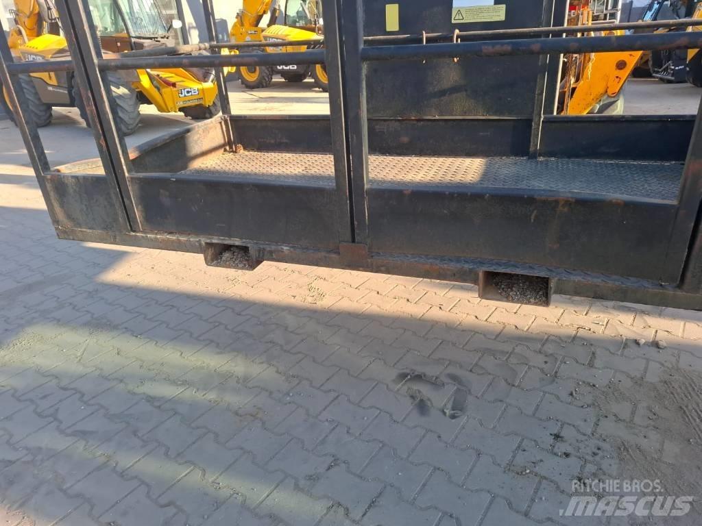 JCB kosz narzędziowy Ďalšie komponenty