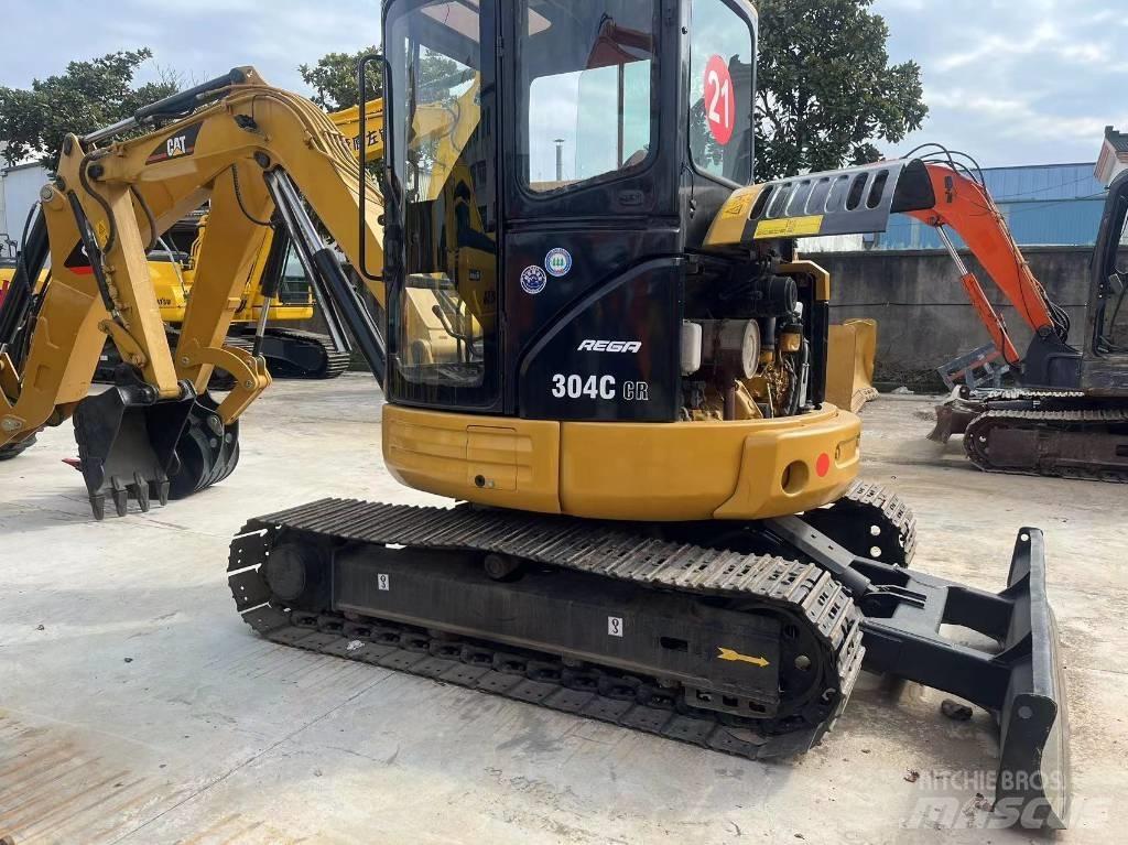 CAT 304 C Mini rýpadlá < 7t