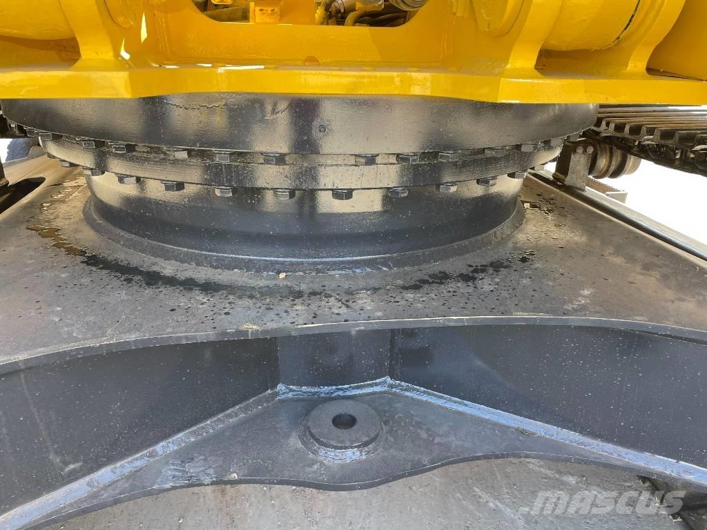 Komatsu PC 300-7 Pásové rýpadlá