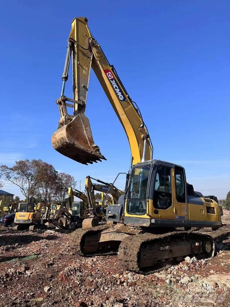 XCMG XE 215 DA Pásové rýpadlá