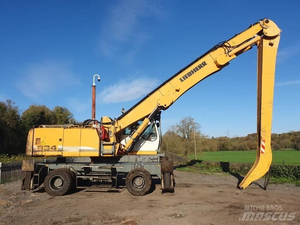 Liebherr A 934 C Stroje pre manipuláciu s odpadom