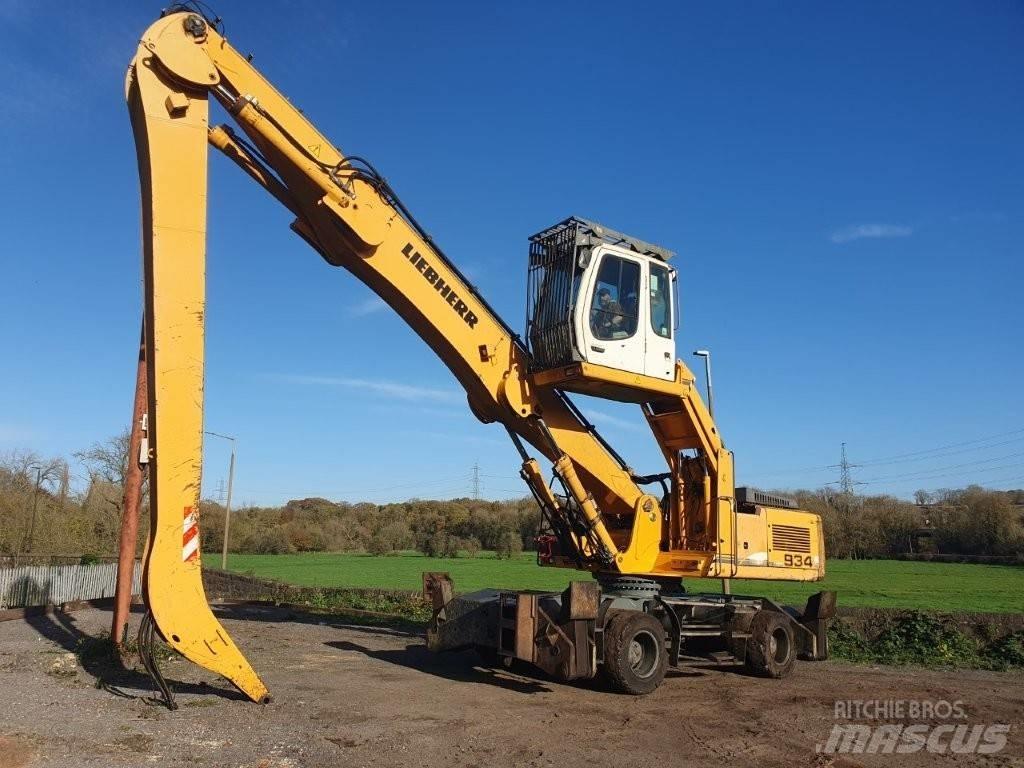 Liebherr A 934 C Stroje pre manipuláciu s odpadom