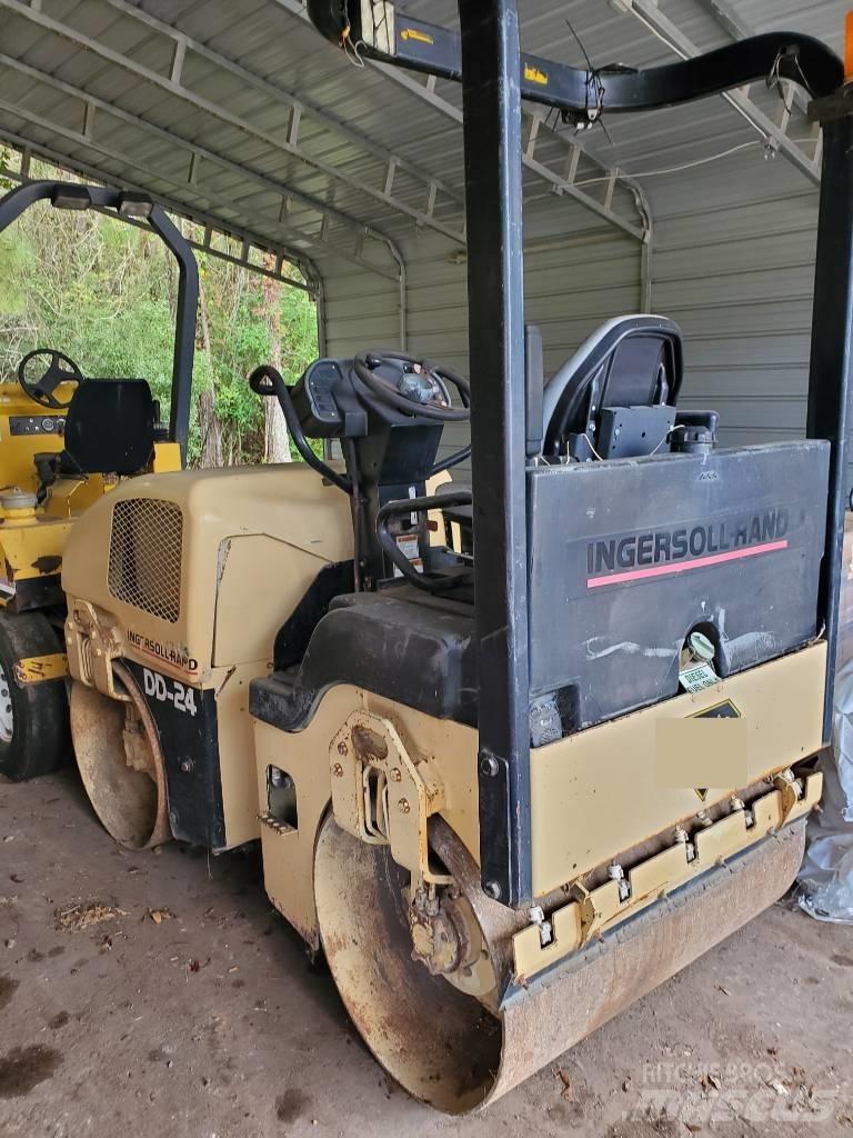 Ingersoll Rand DD 24 Tandemové valce