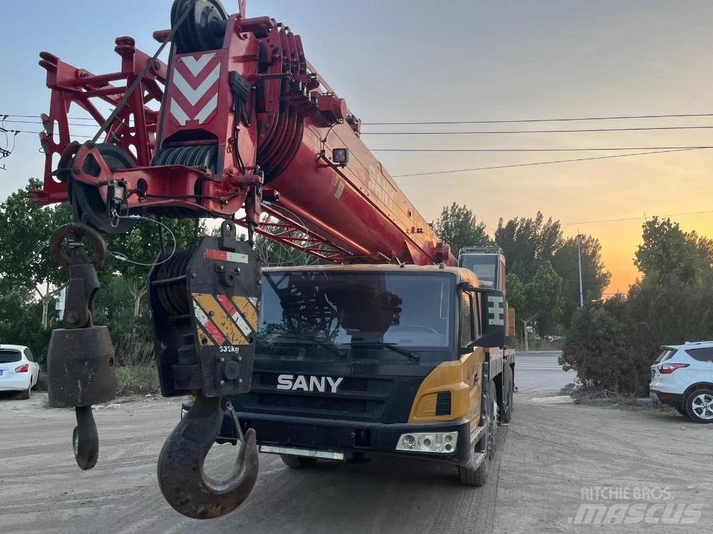 Sany STC550T Univerzálne terénne žeriavy
