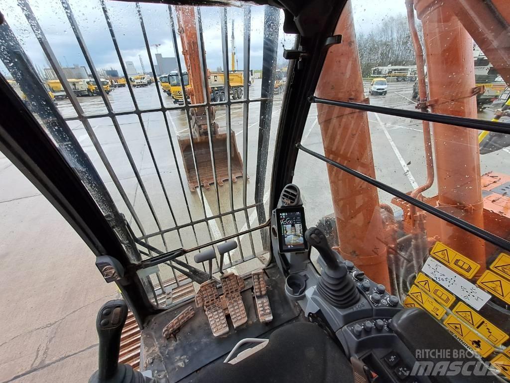 Hitachi ZX490LCH-7 Pásové rýpadlá
