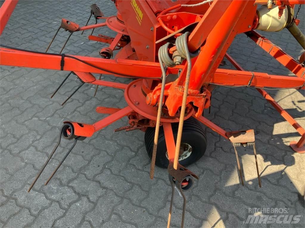 Kuhn GF 8501 Obracače a zhrabovače sena