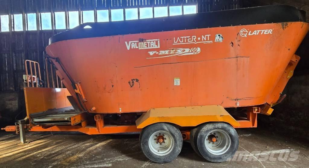 Valmetal V-Mix 700 Miešačky krmív