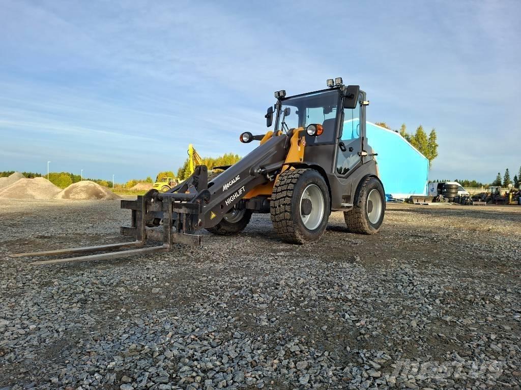 Mecalac AX850-HL Kolesové nakladače