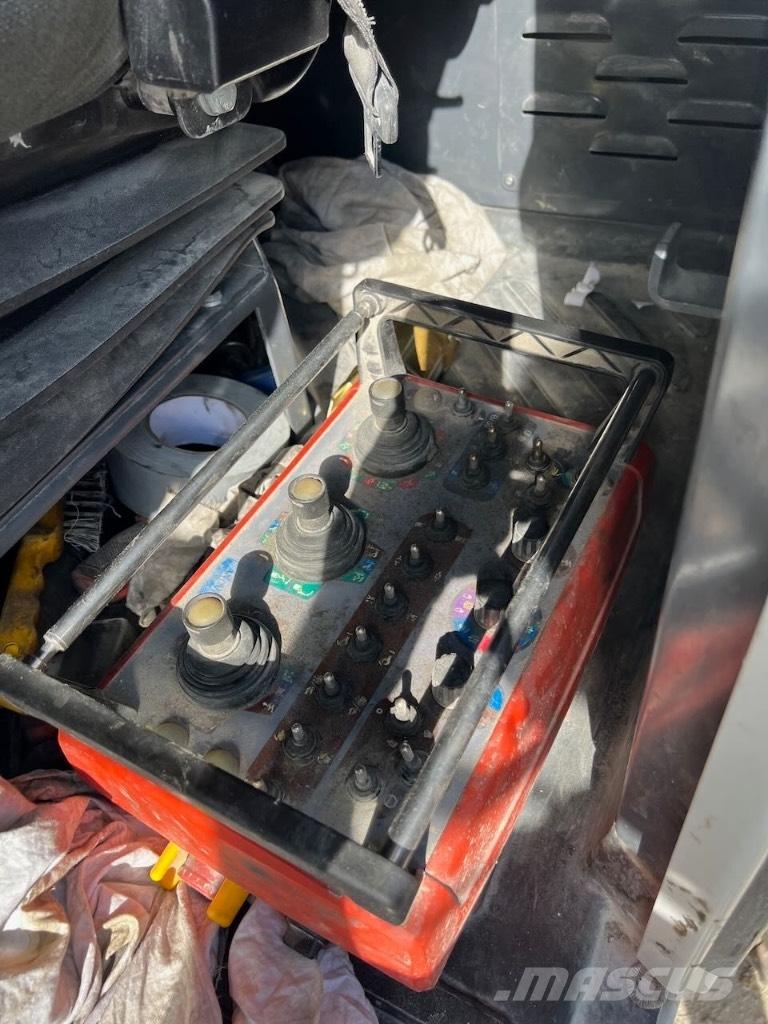 Sandvik DX 800i Povrchové vrtné súpravy