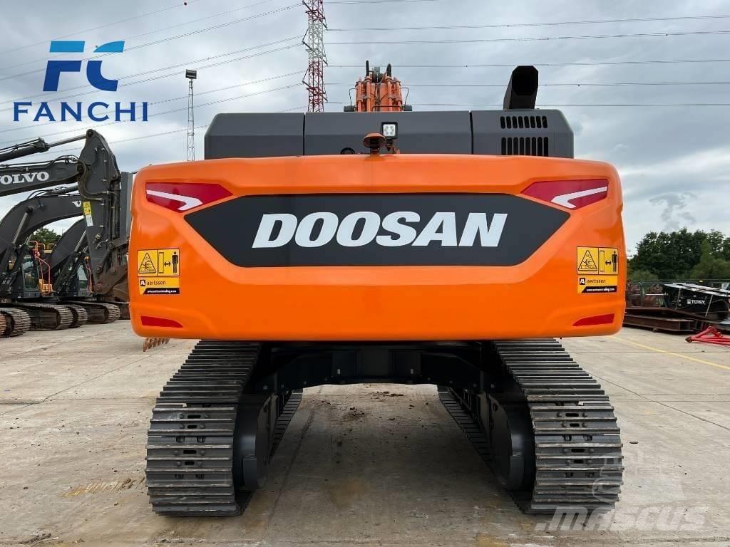 Doosan DX 530 LC-3 Pásové rýpadlá