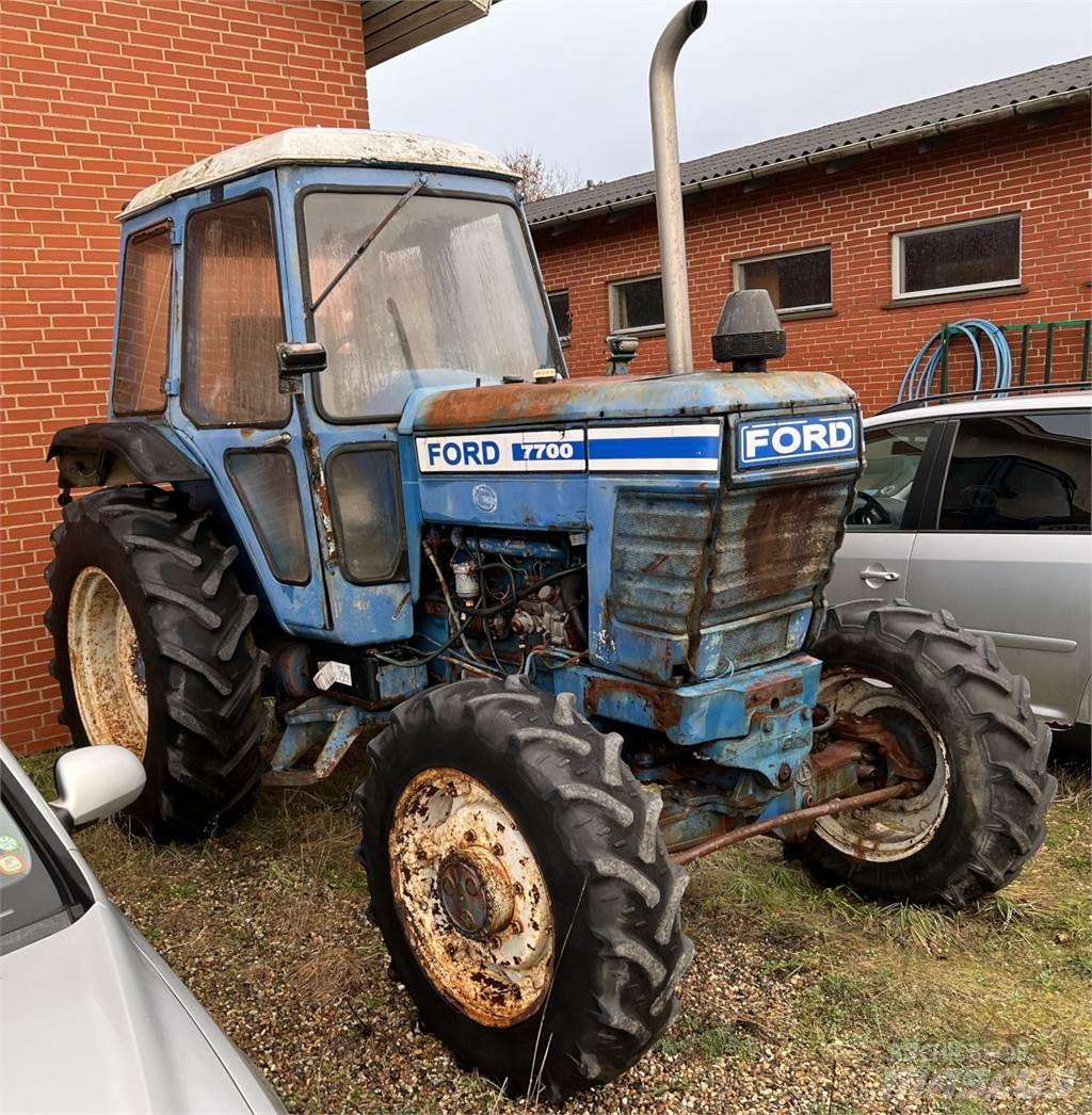 Ford 7700 Traktory