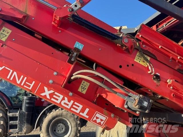 Terex Finlay 883+ Triedičky