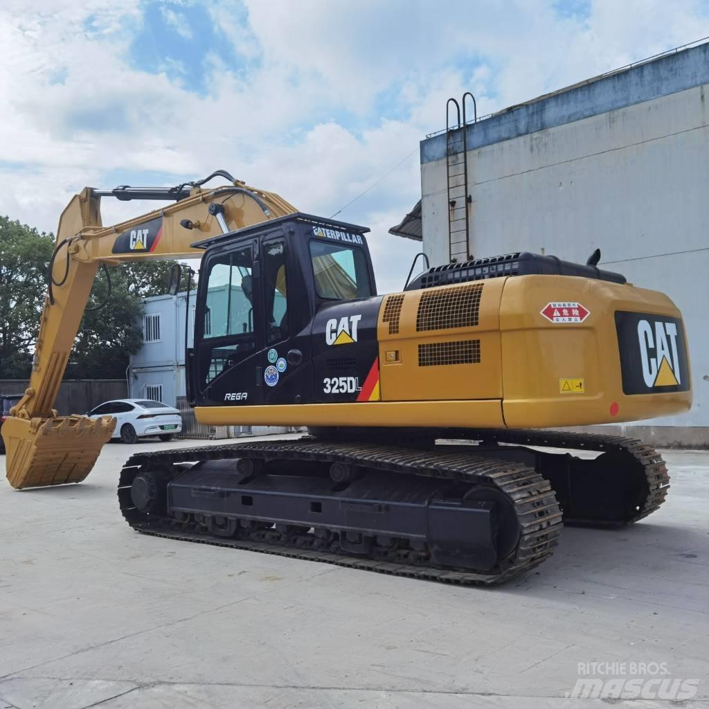 CAT 325D Pásové rýpadlá