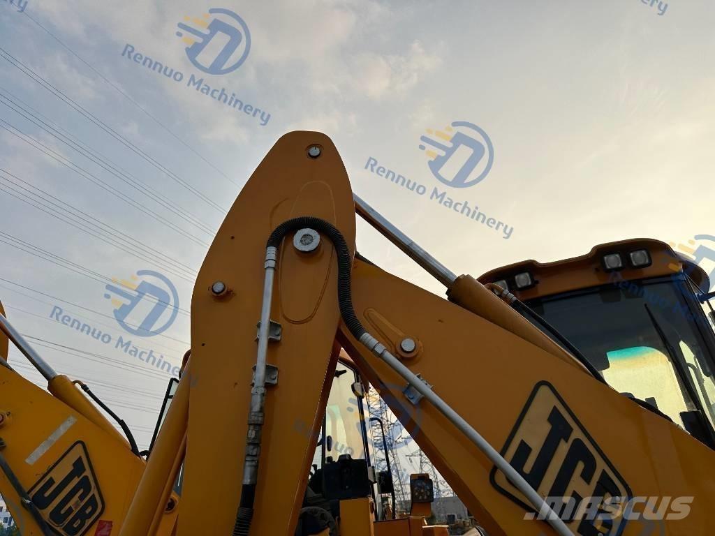 JCB 4 CX Rýpadlo-nakladače