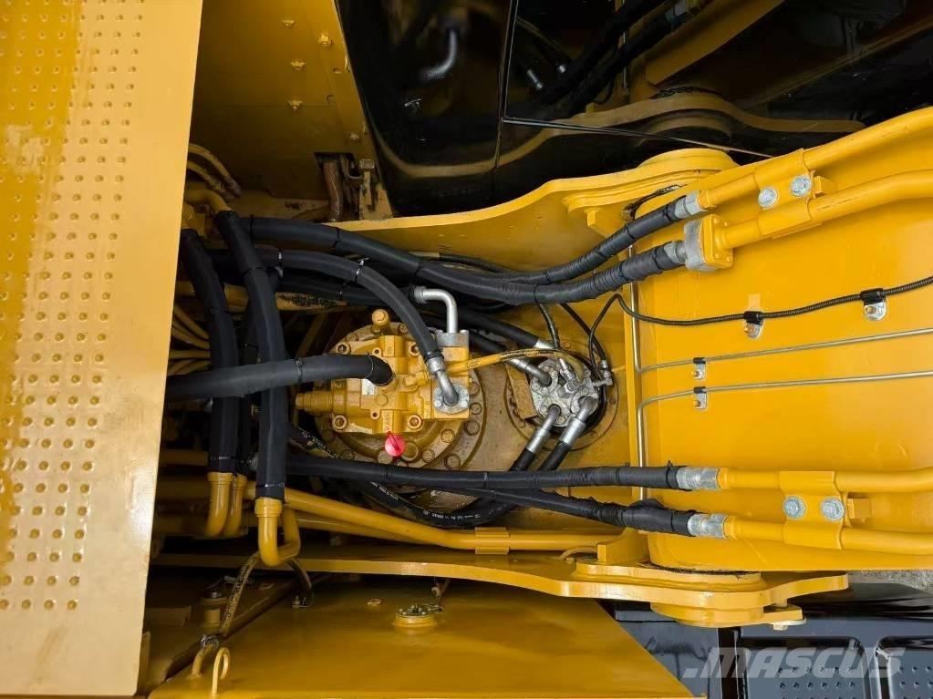 CAT 320 D L Pásové rýpadlá